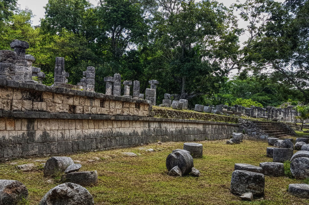 Temple aux mille colonnes Chichen Itza